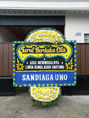 Papan Bunga Duka di Kentengsari